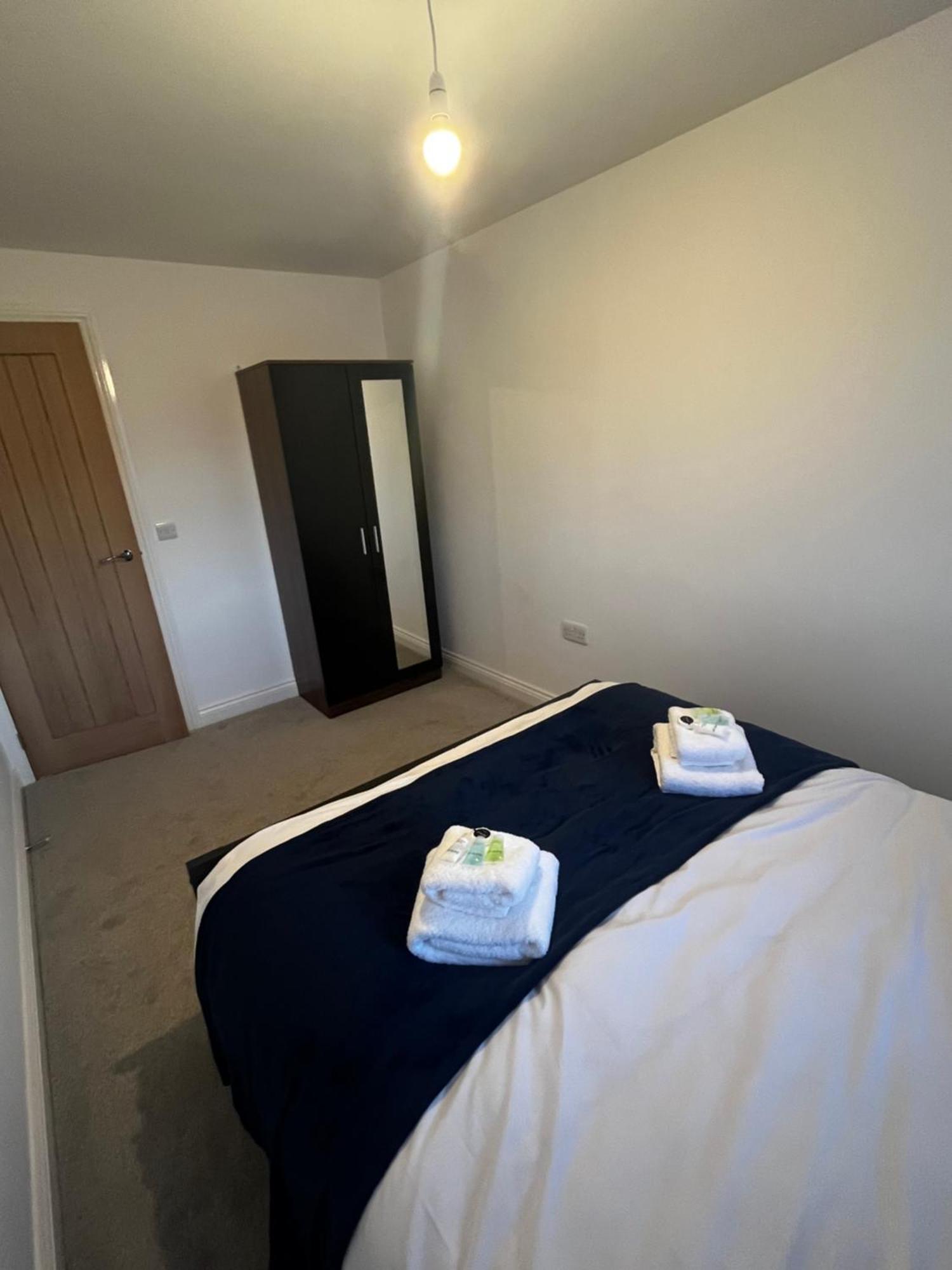 Newly Built One Bedroom Flat In Kidlington, Oxfordshire Kültér fotó