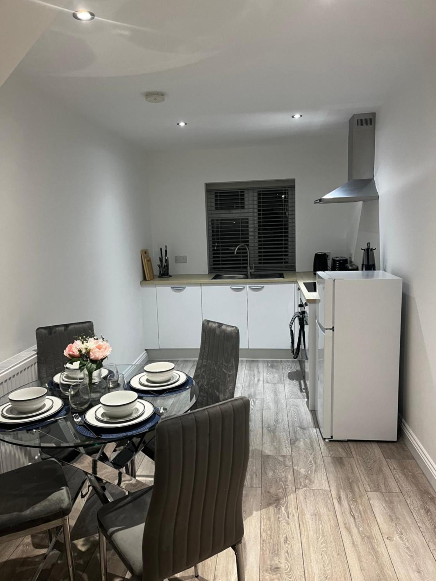Newly Built One Bedroom Flat In Kidlington, Oxfordshire Kültér fotó