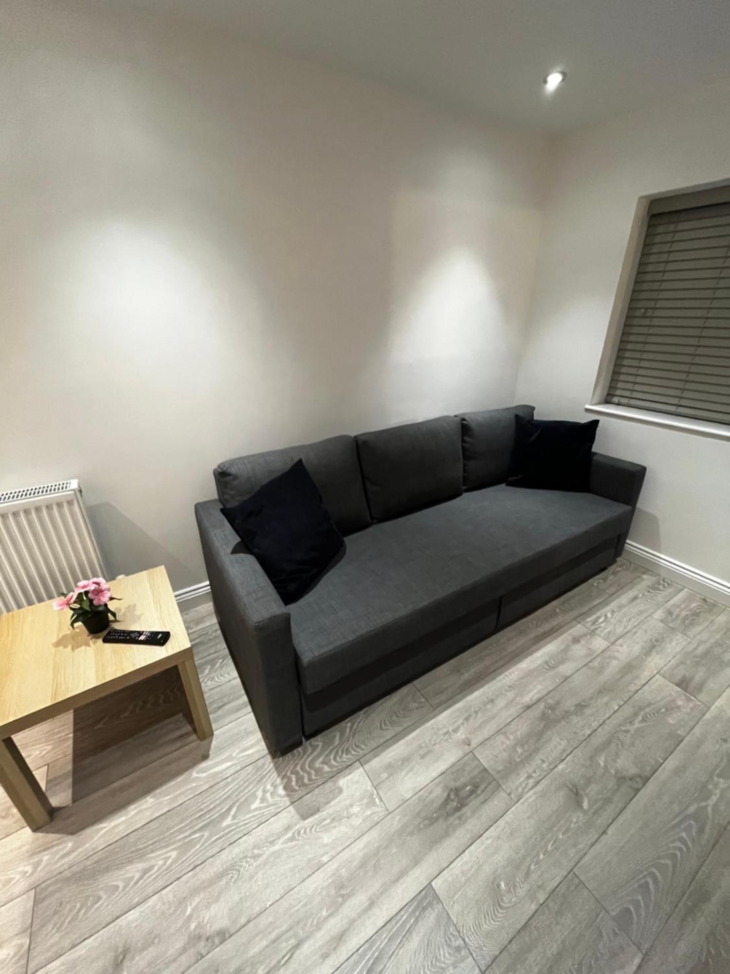 Newly Built One Bedroom Flat In Kidlington, Oxfordshire Kültér fotó